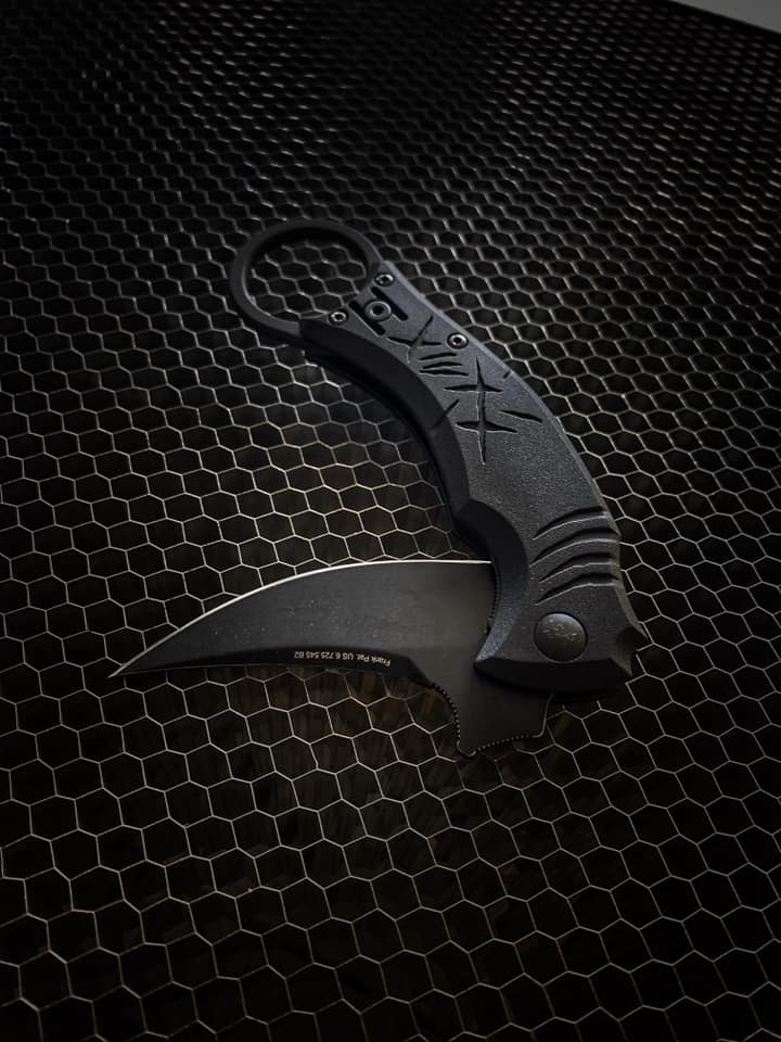 Bastinelli Mako Folder V2